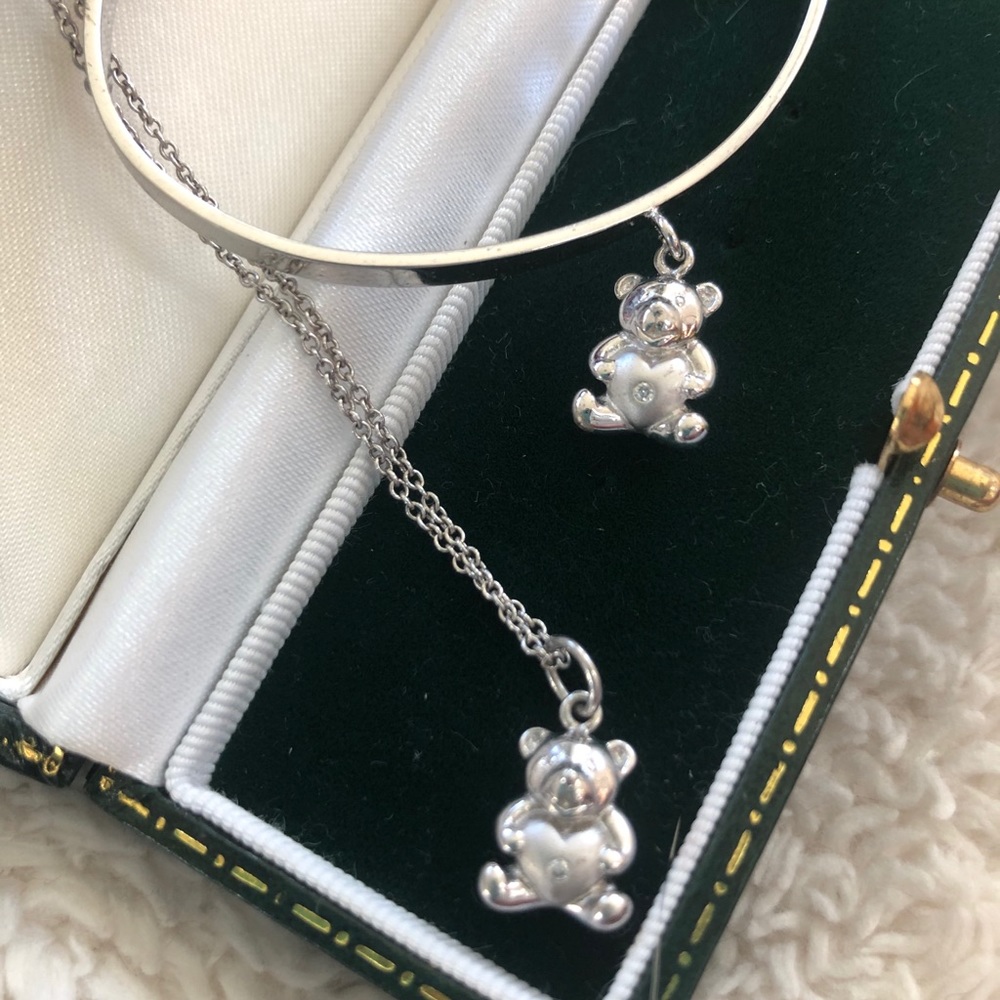 HP 🎊Darlings Diamonds Bear Necklace & Bracelet
